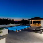 بيت للعطل Beautiful In *