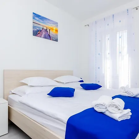 5 Bedroom Cozy In * Gruda